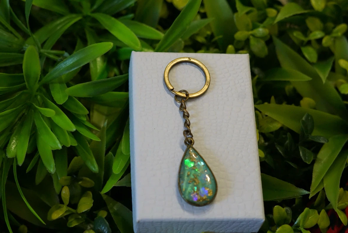 Teardrop Resin Keychain - photo 4