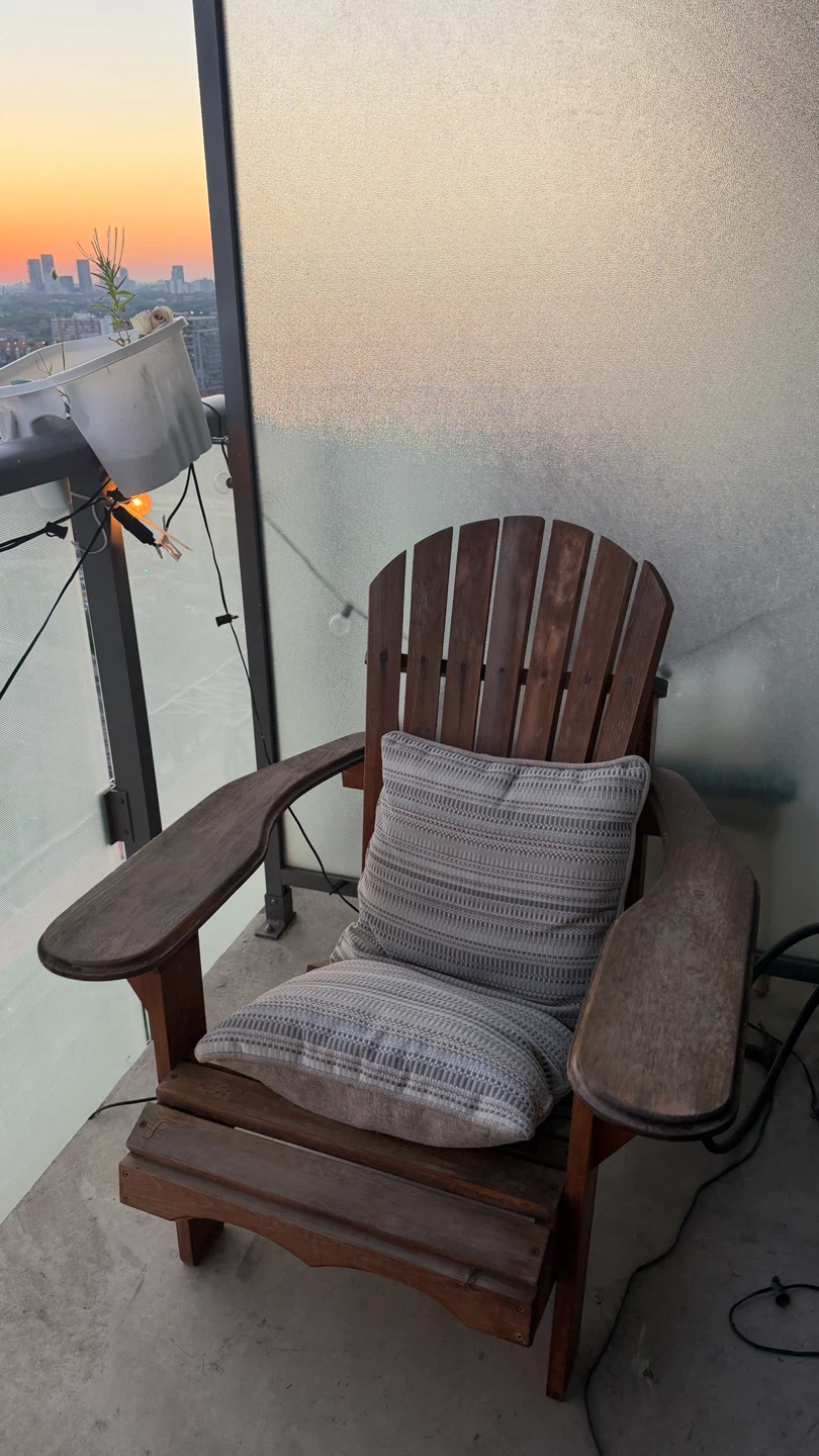 Muskoka wooden Chair x2 - photo 2