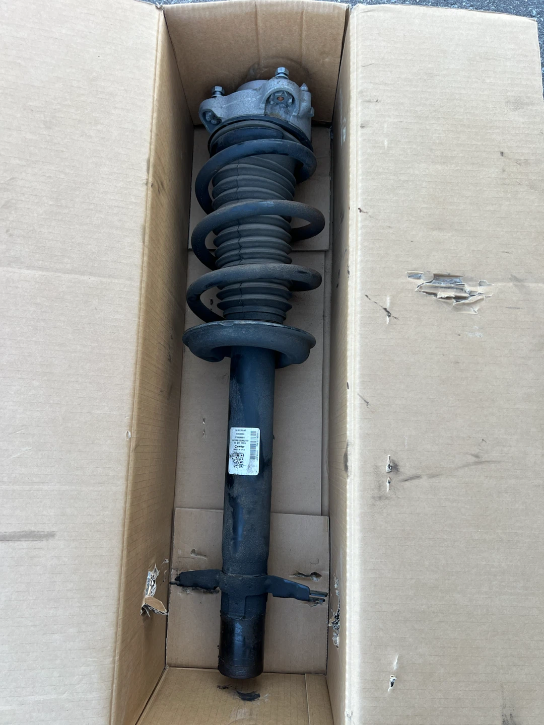 OEM Front Strut Assembly Set (Pair) 2019 Ram ProMaster 1500.