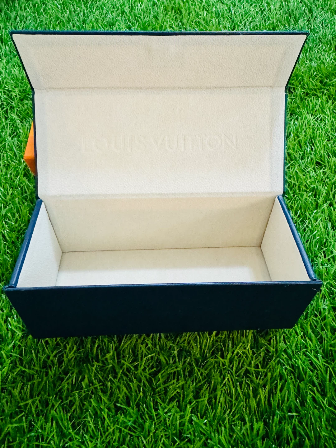 Louis Vuitton Sunglasses - photo 5
