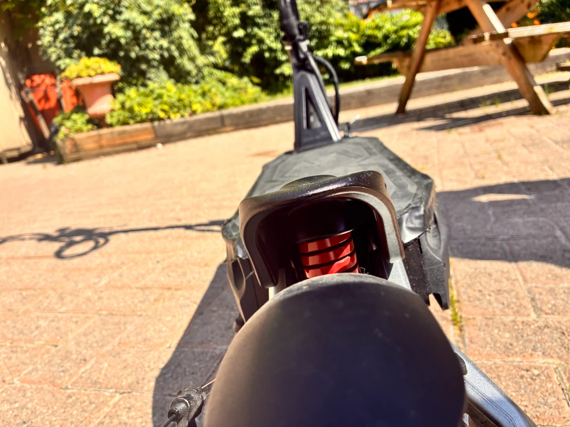Kaabo Mantis Electric Scooter (DUAL 1000 WATTS PEAK 3400watts - photo 5
