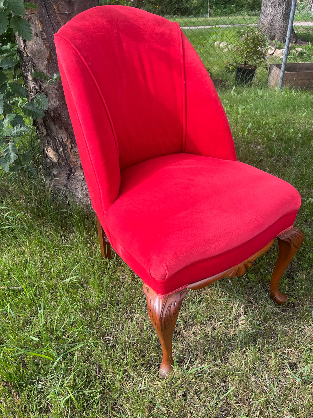 Red Velvet Accent Chair with Carved Legs