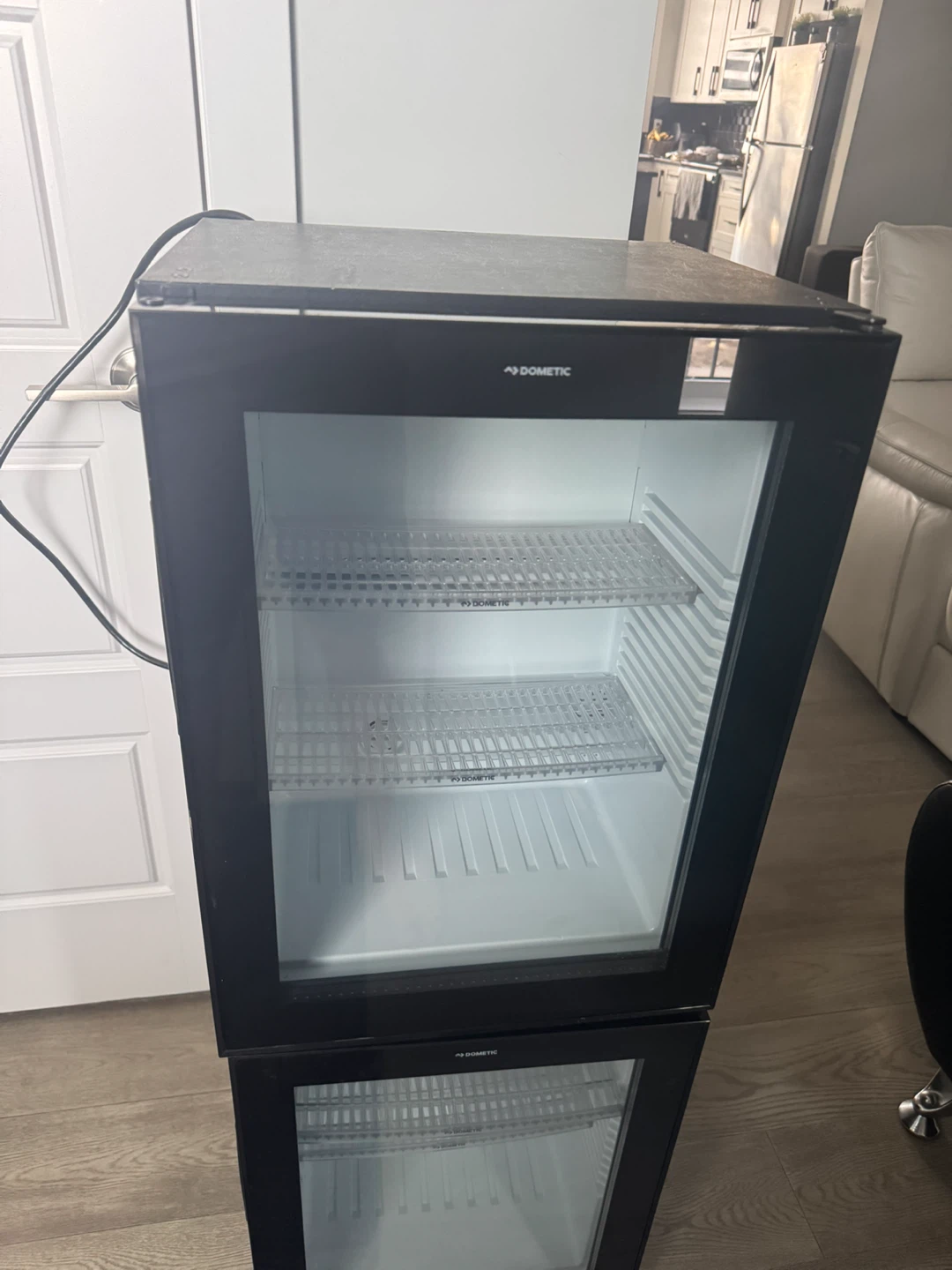 Dometic CL440LGC MiniBar Glass Door Refrigerator - photo 2