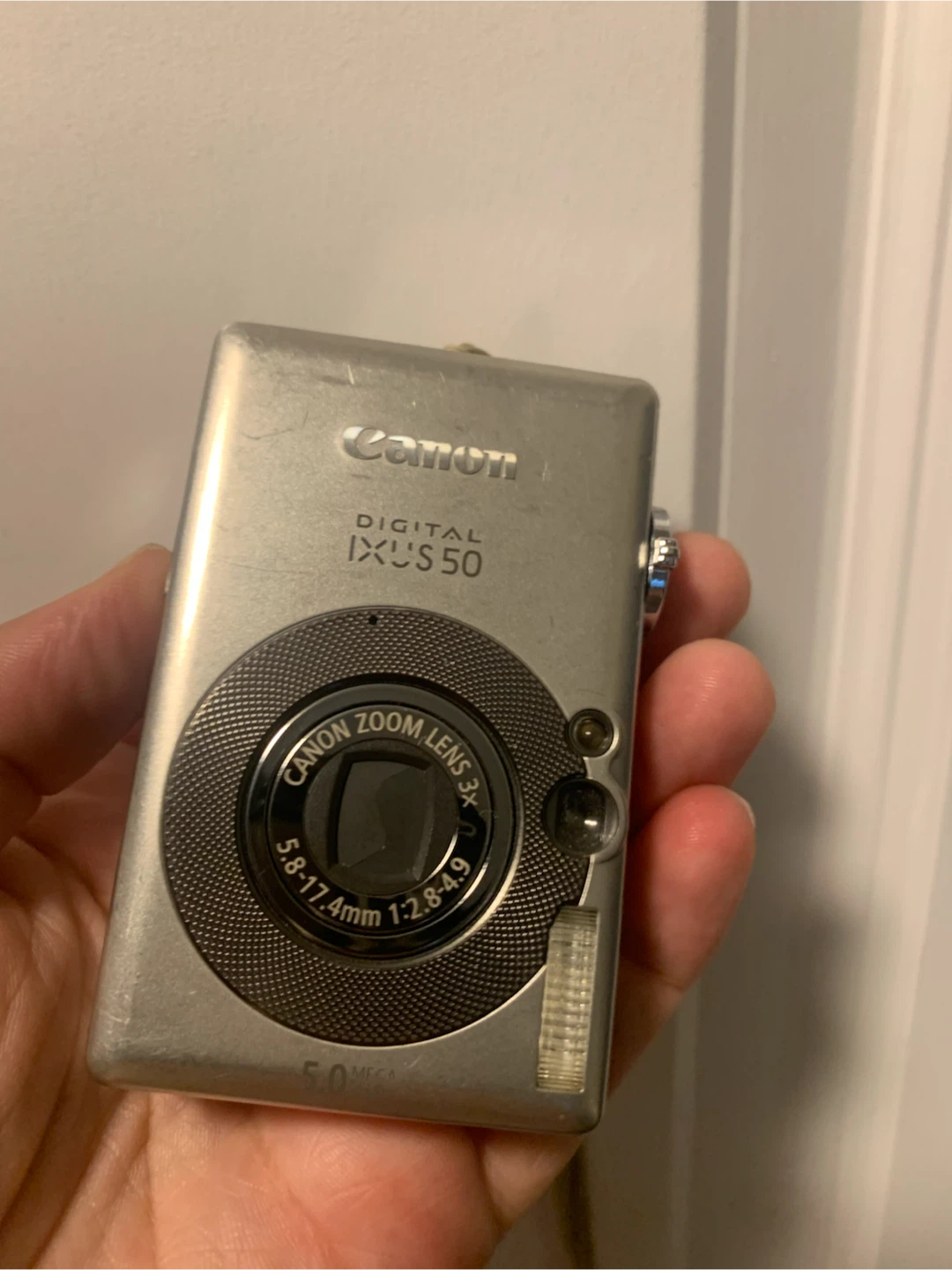 Canon Digital IXUS 50 Camera - photo 3
