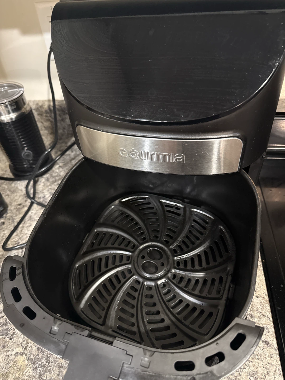 Gourmia Air Fryer - photo 2