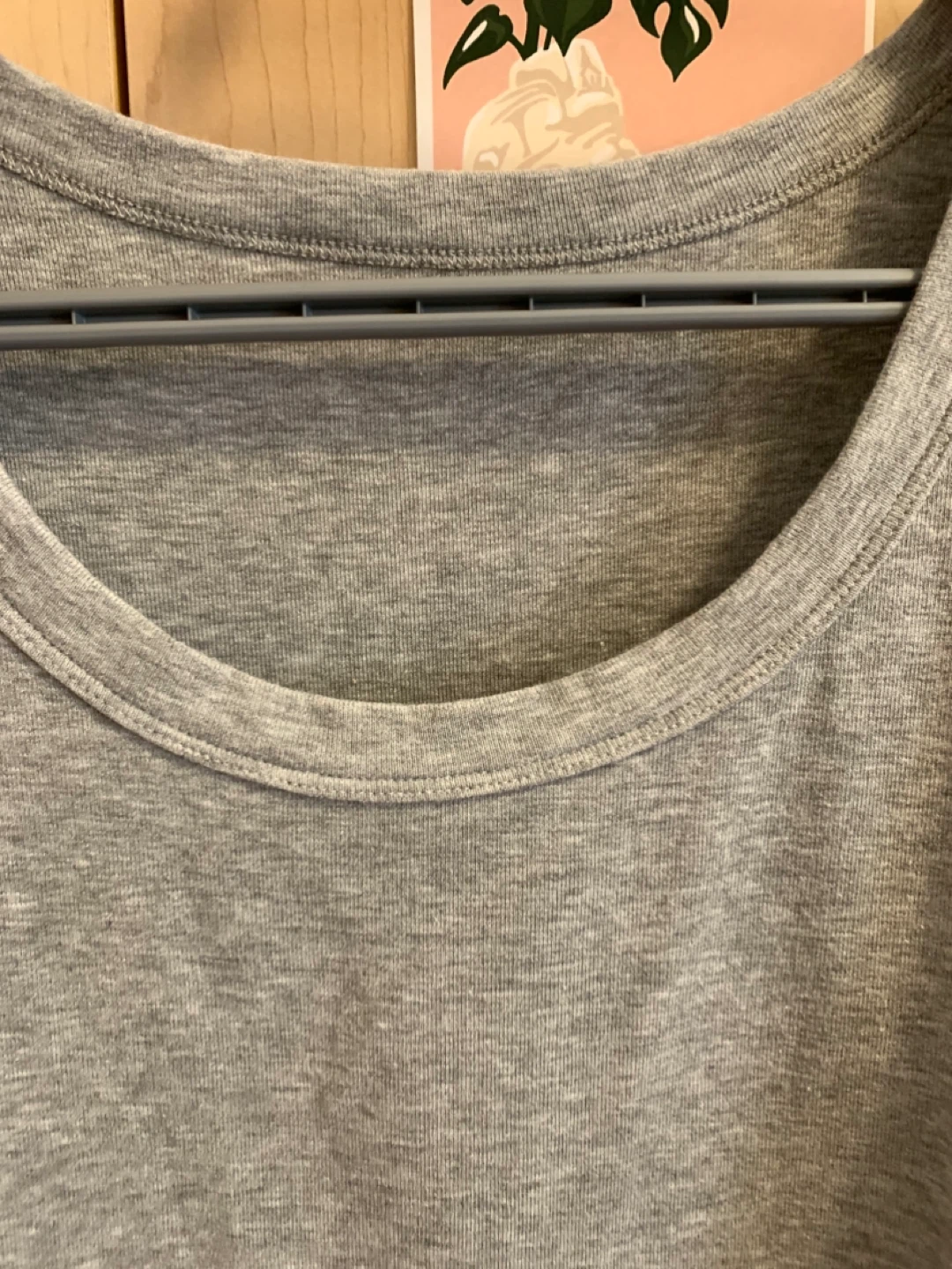 Size S Women's Grey Tank Top - photo 3