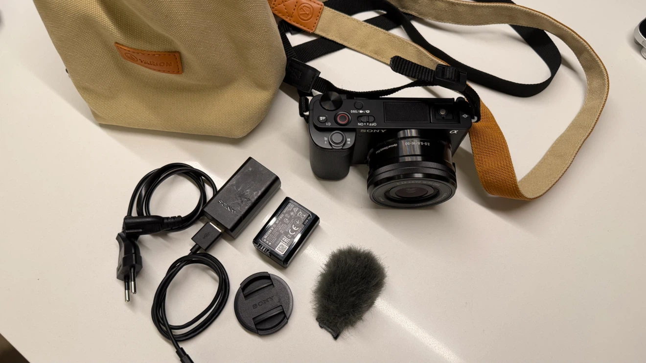 Sony ZV-E10 Mirrorless Camera + 16–50mm Lens + Camera Bag