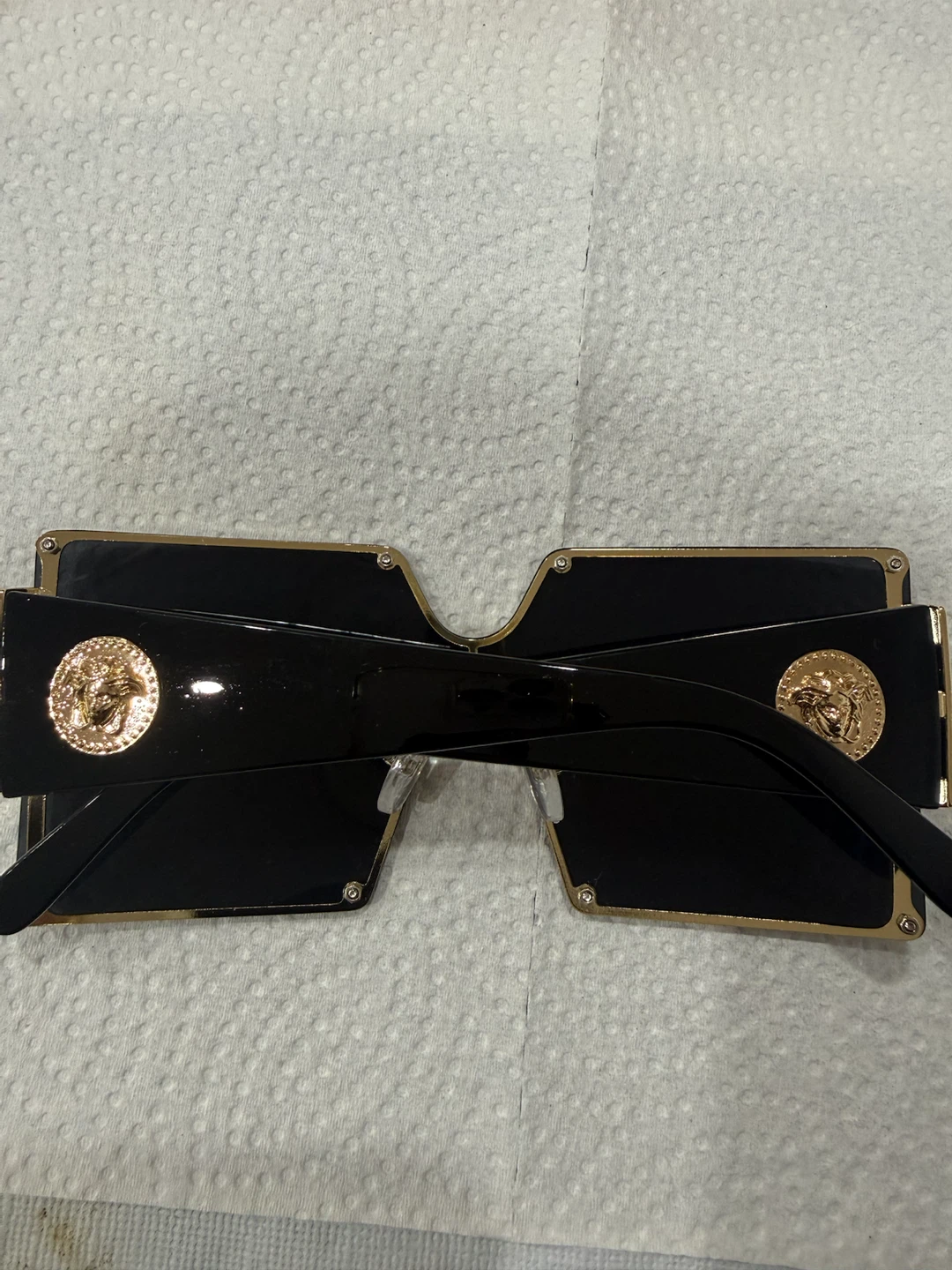 Versace Sunglasses for women - photo 3