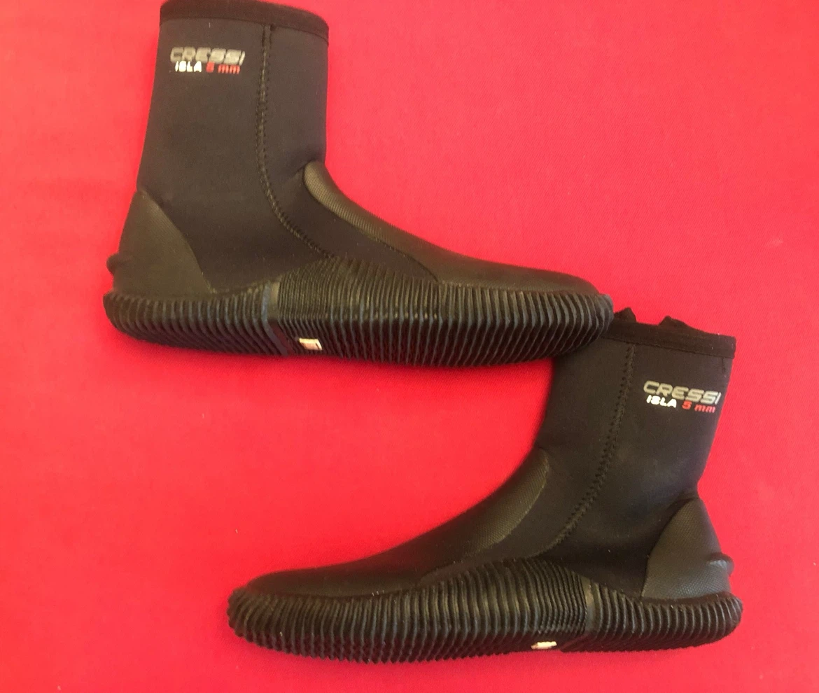 Cressi Isla neoprene boots size 9