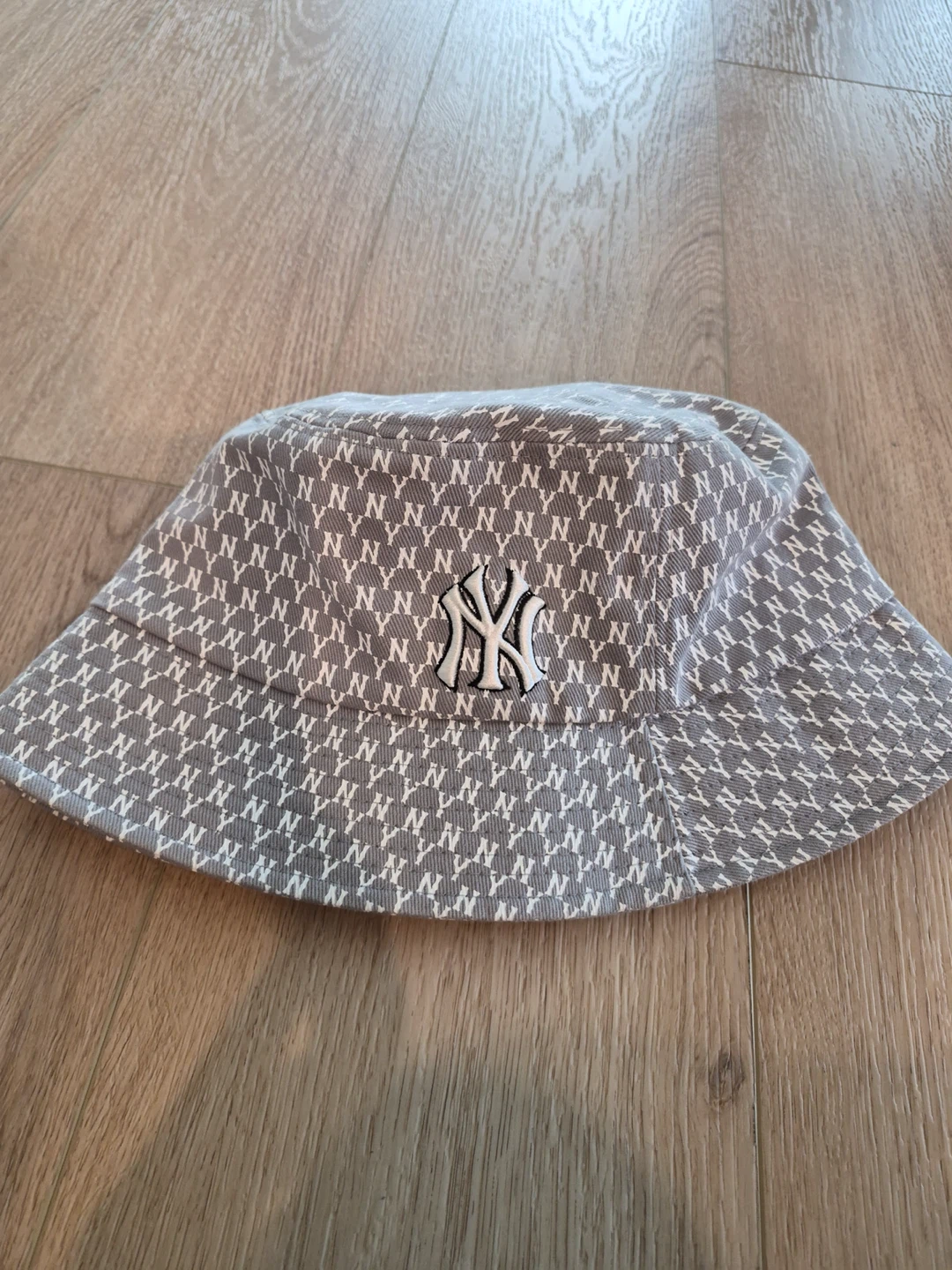 New York Yankees Bucket Hat