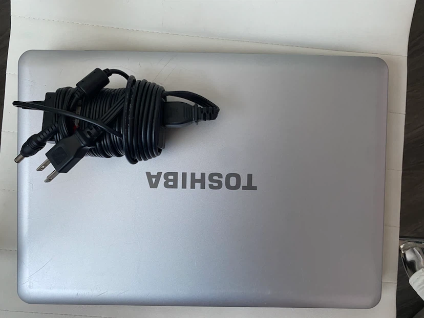 Toshiba Satellite L450 -03D
