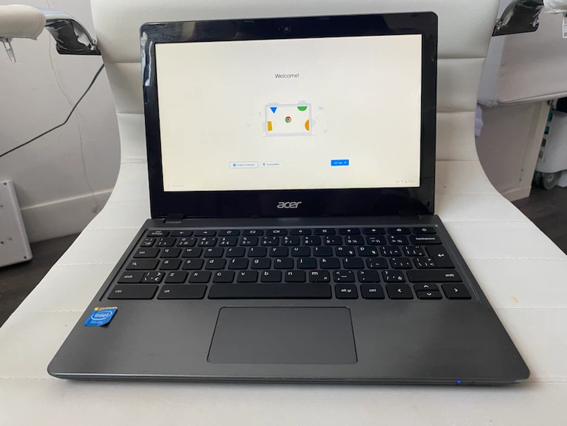 Acer Chromebook C720 - photo 4