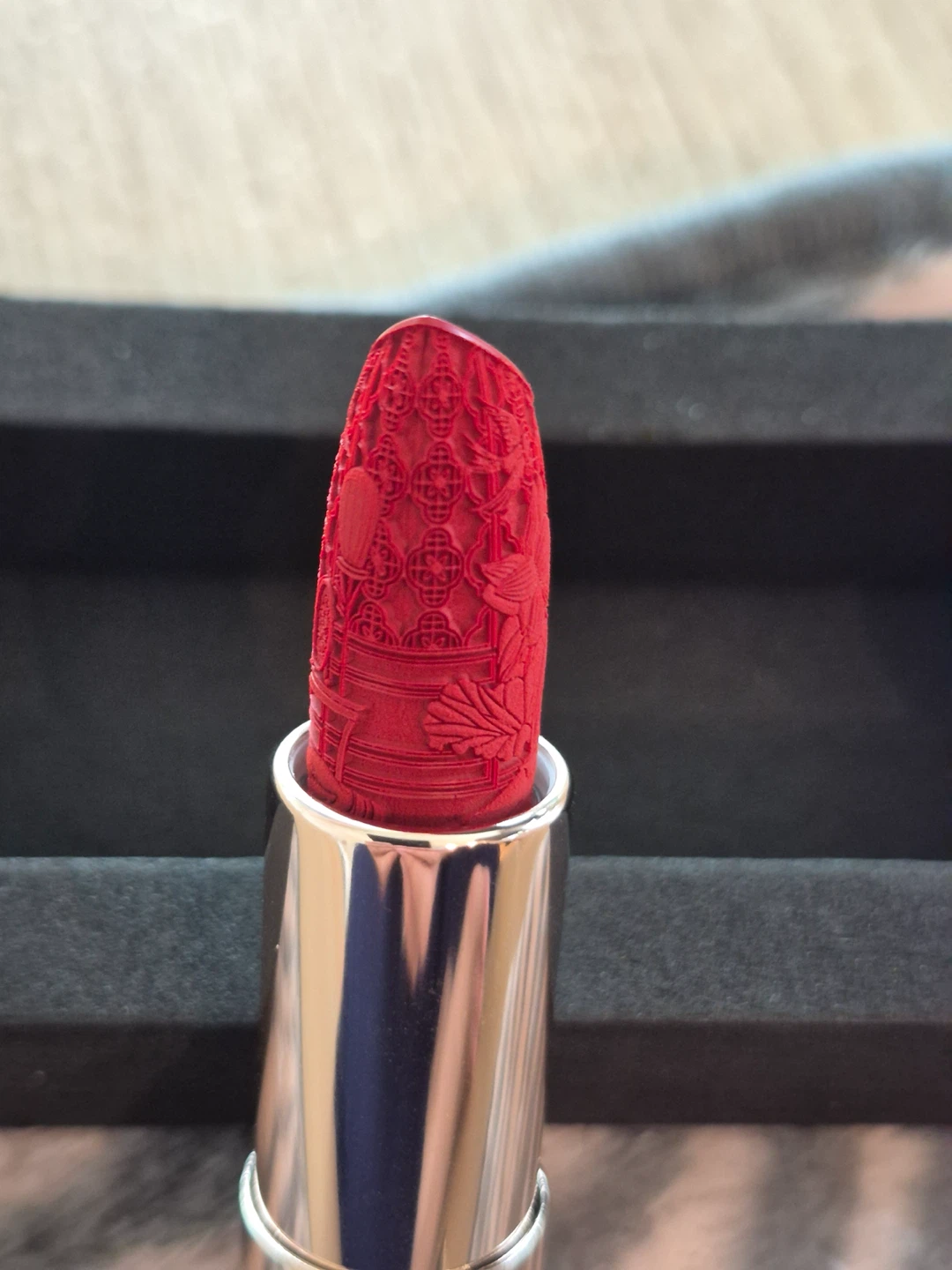 Florasis Blooming Rouge love lock lipstick