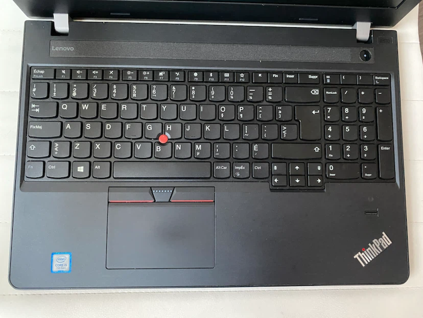 Lenovo Thinkpad L570 - photo 2