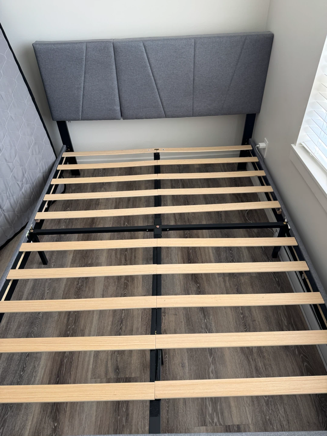 Bed Frame with Headboard - photo 3
