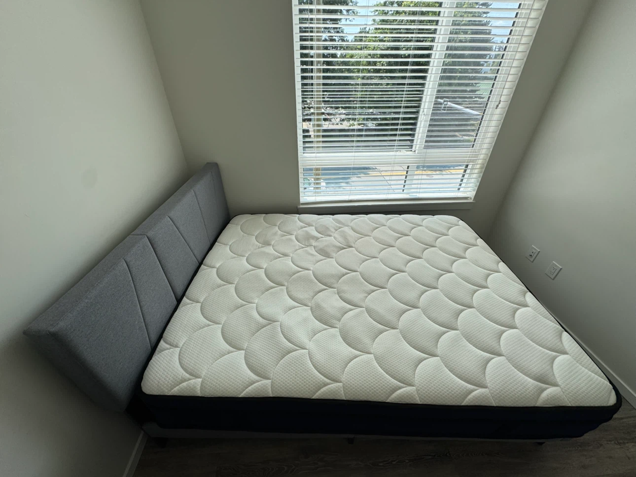 Bed Frame with Headboard - photo 5