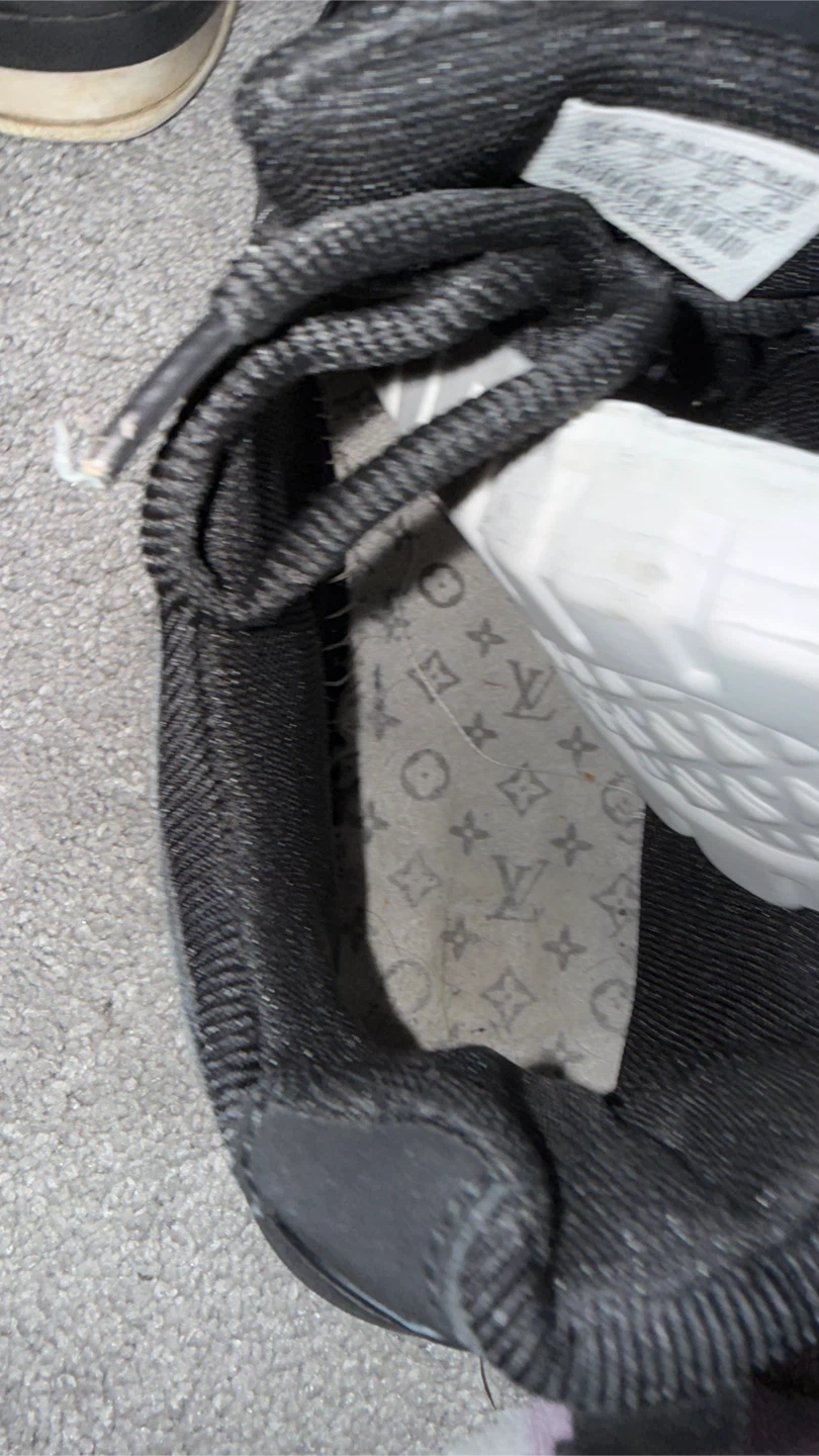 Black Louis Vuitton Skates - photo 3