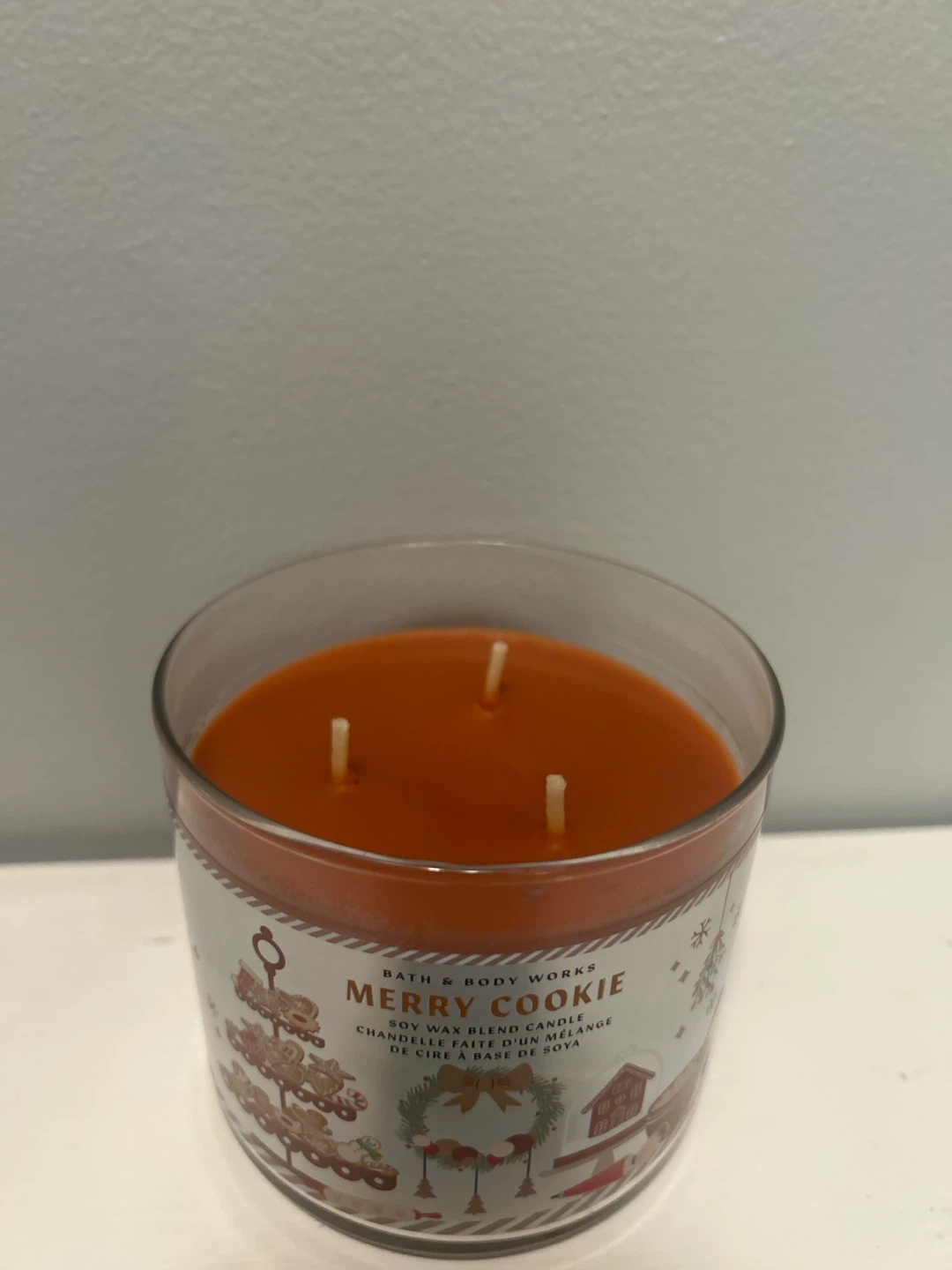 Bath & Body Works Merry Cookie 3-Wick Candle - photo 2