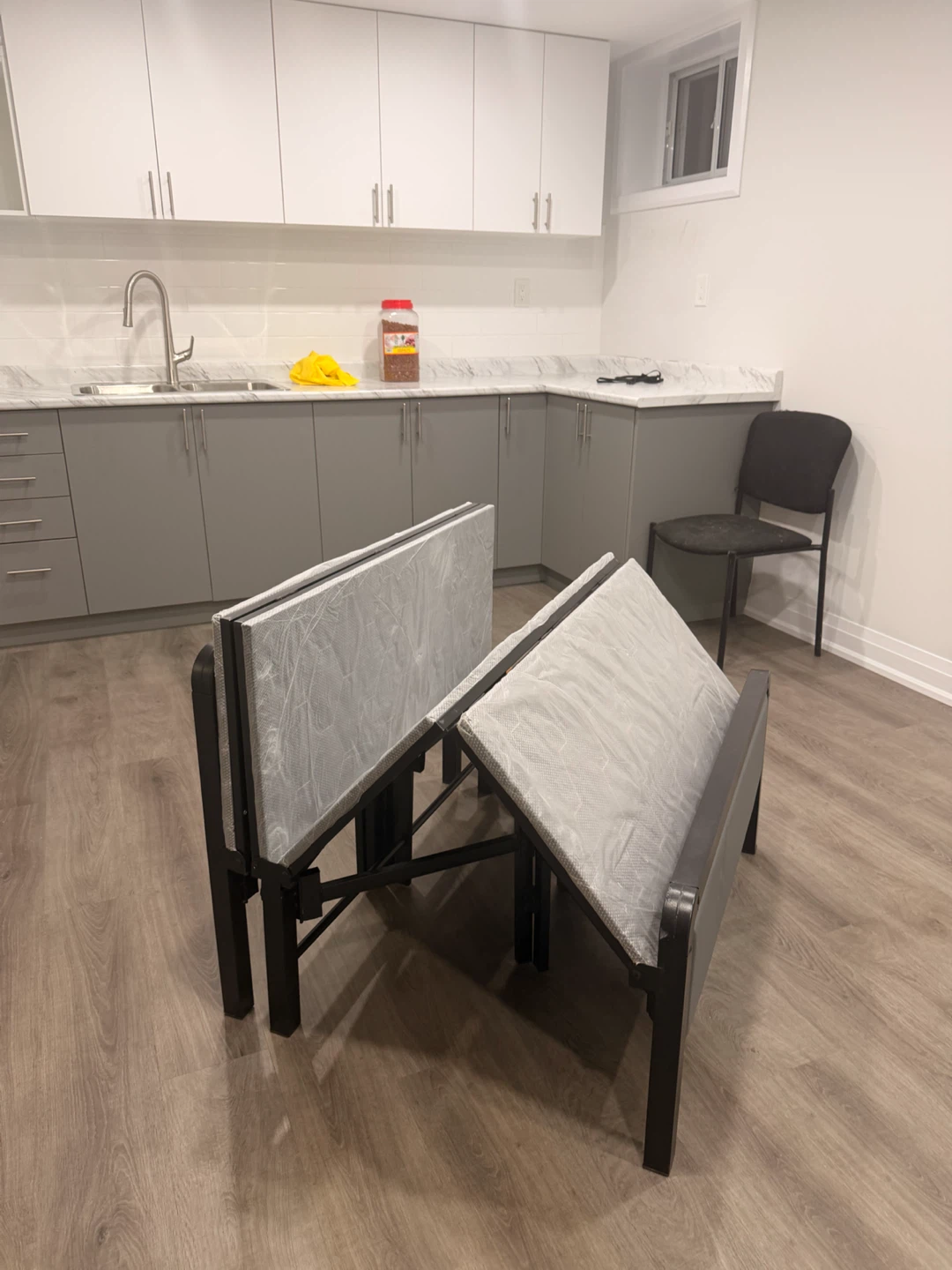 Folding Bed Frame - Twin - photo 3