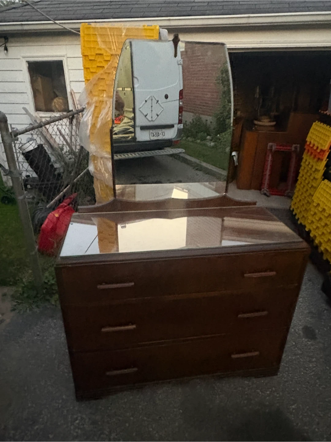Free delivery used antique Wooden Dresser with Mirror