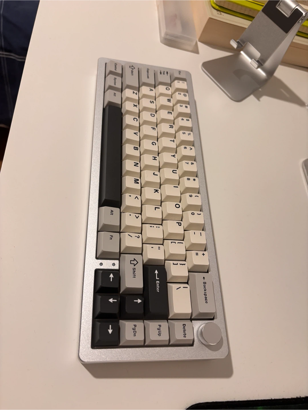 YUNZII AL66 Mechanical Keyboard – Excellent Condition - photo 3