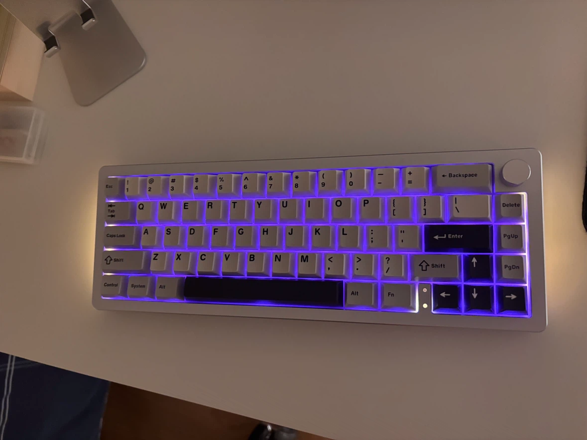 YUNZII AL66 Mechanical Keyboard – Excellent Condition - photo 4