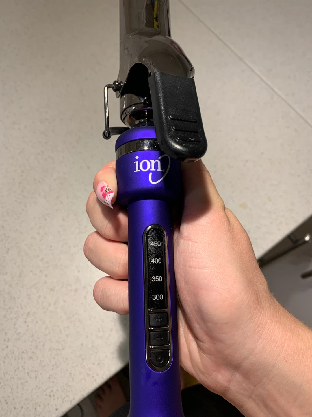 ION Titanium Platinum Pro Curling Iron 1 1/4 Inch - photo 3