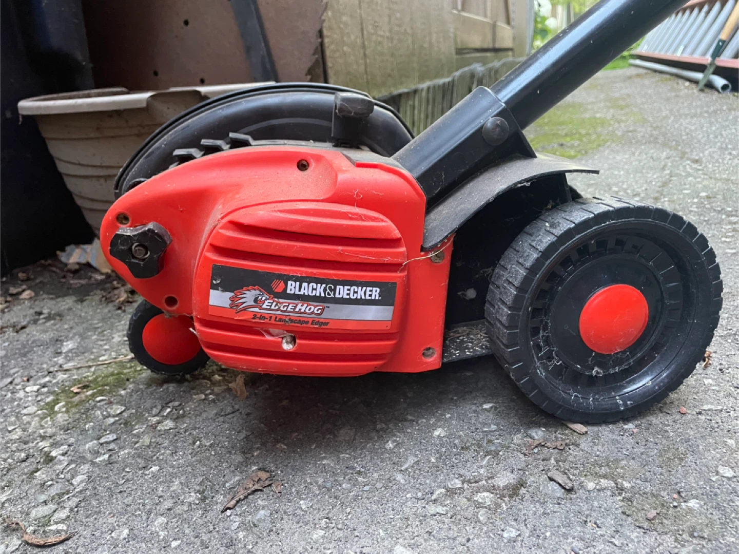 BLACK+DECKER Lawn Edger - photo 2