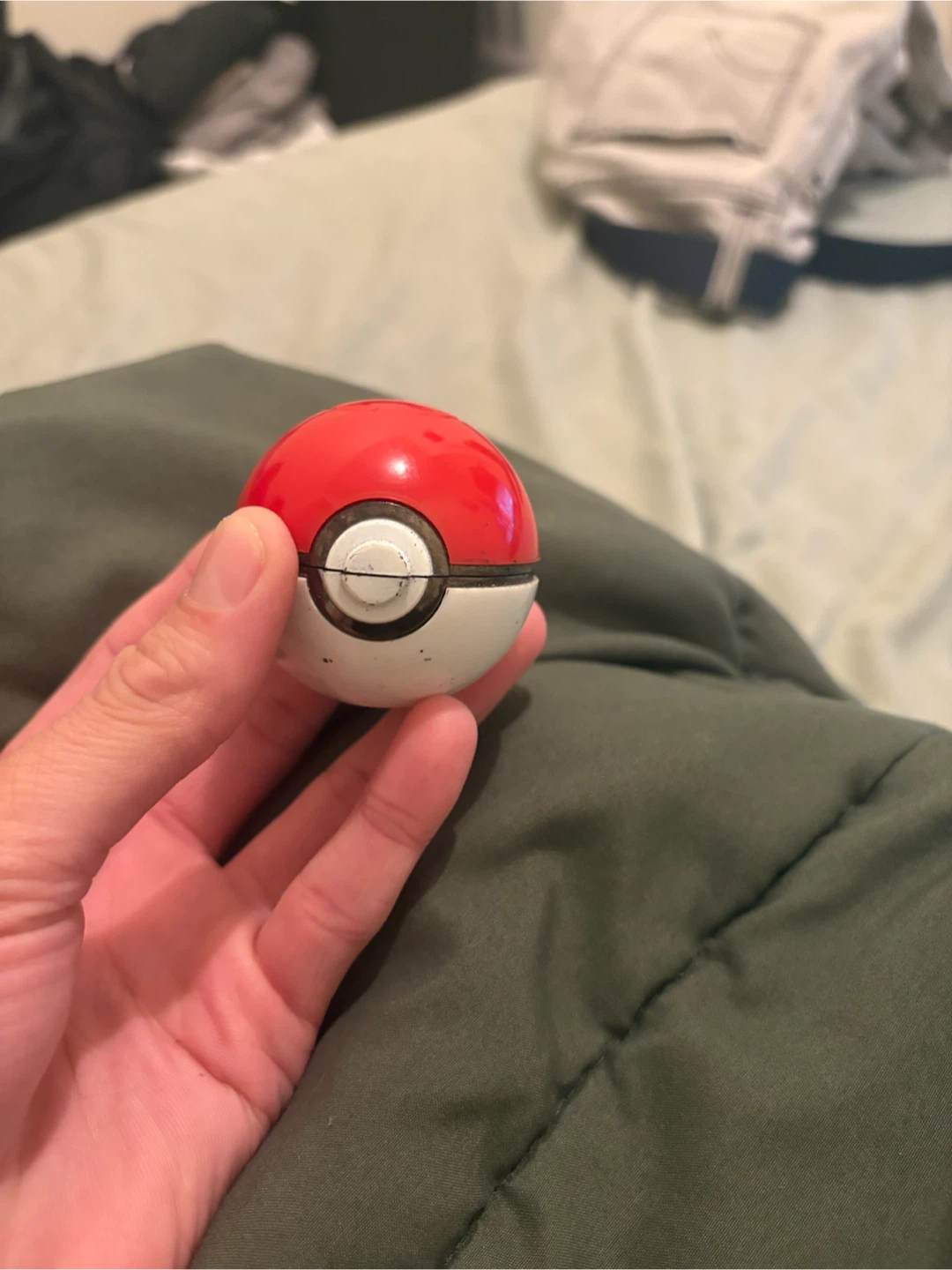 Pokemon Pokeball Herb Grinder