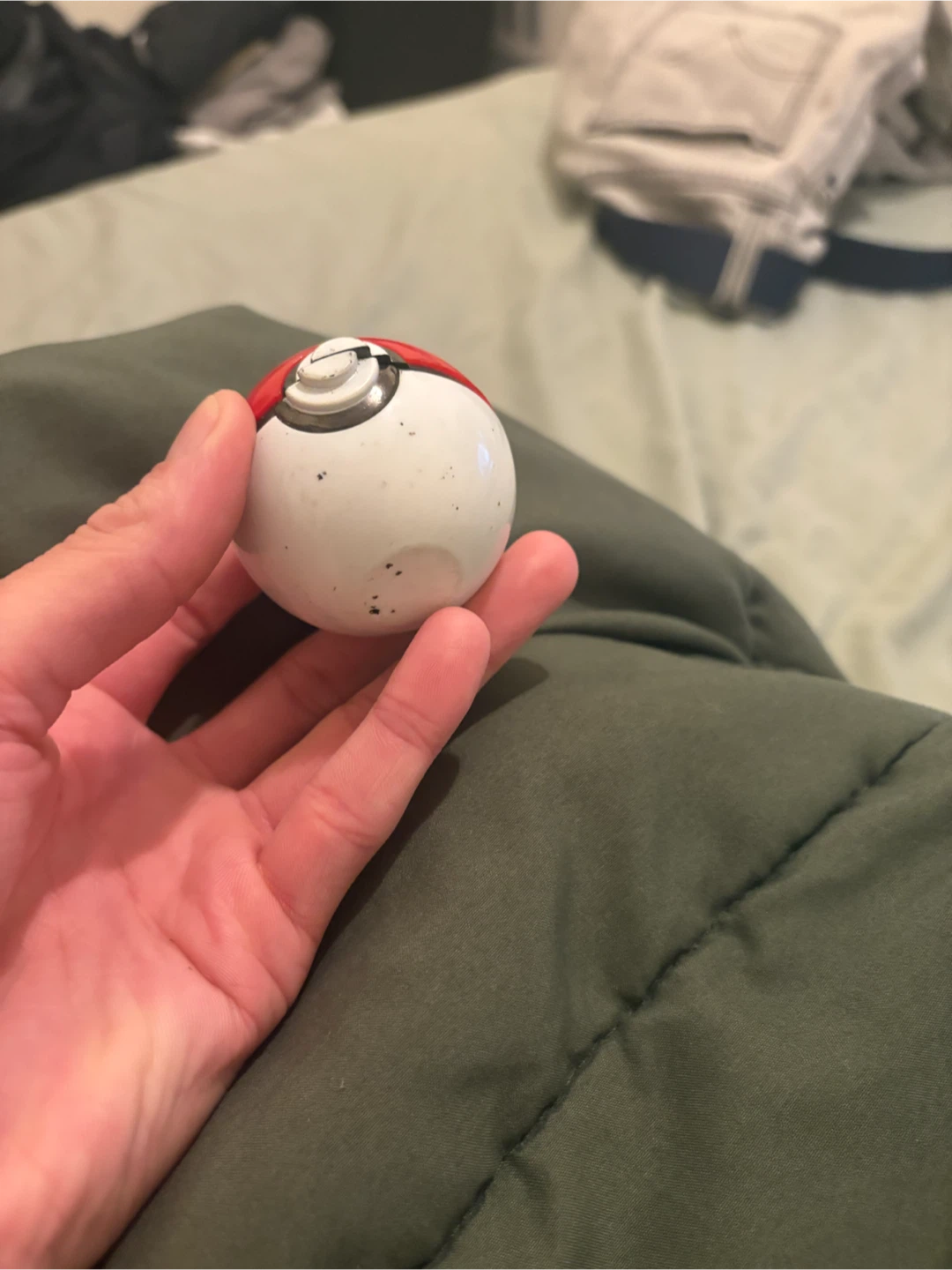 Pokemon Pokeball Herb Grinder - photo 2