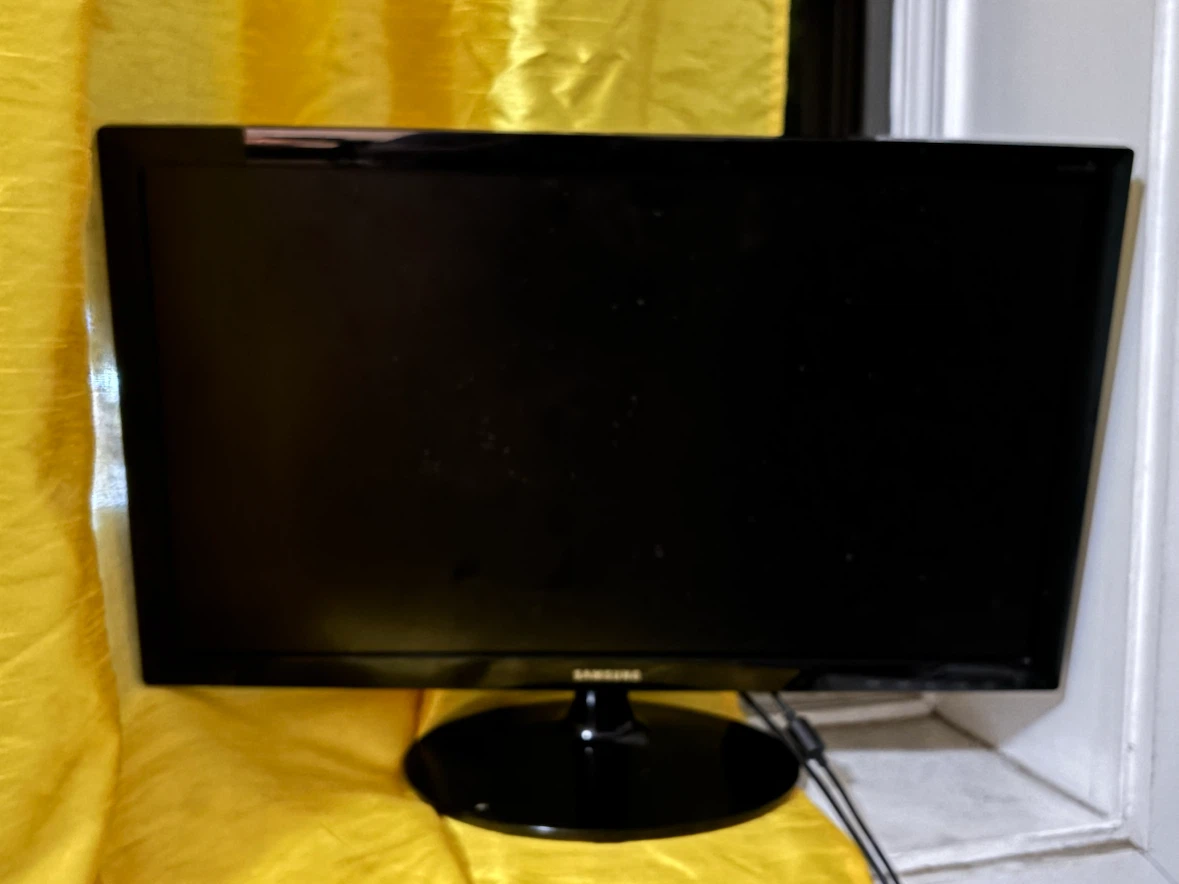 Samsung Monitor 24 inch