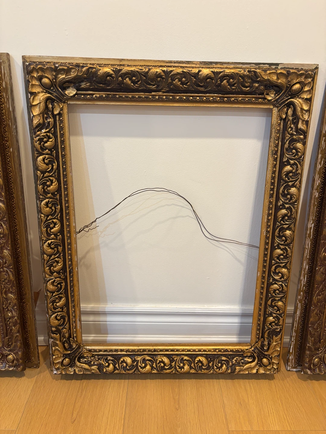 Set of 3 Vintage Ornate Solid Wood Gold Picture Frames - photo 3