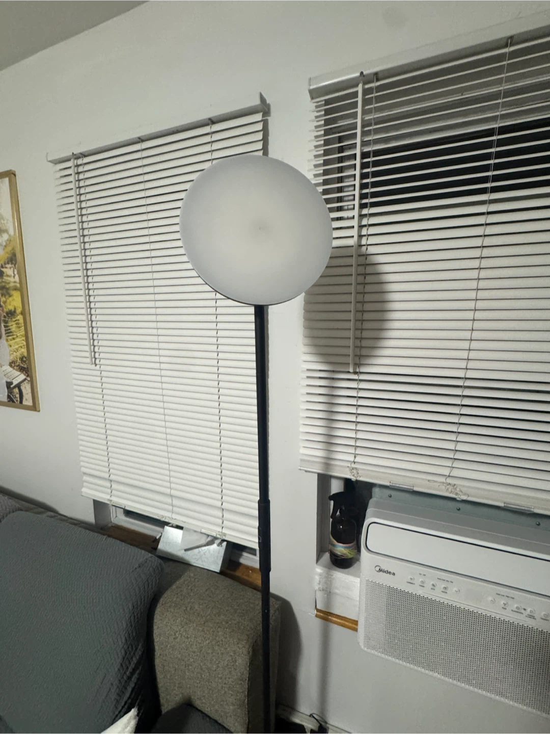 Modern Black Arc Floor Lamp with LED Ring Light - photo 3
