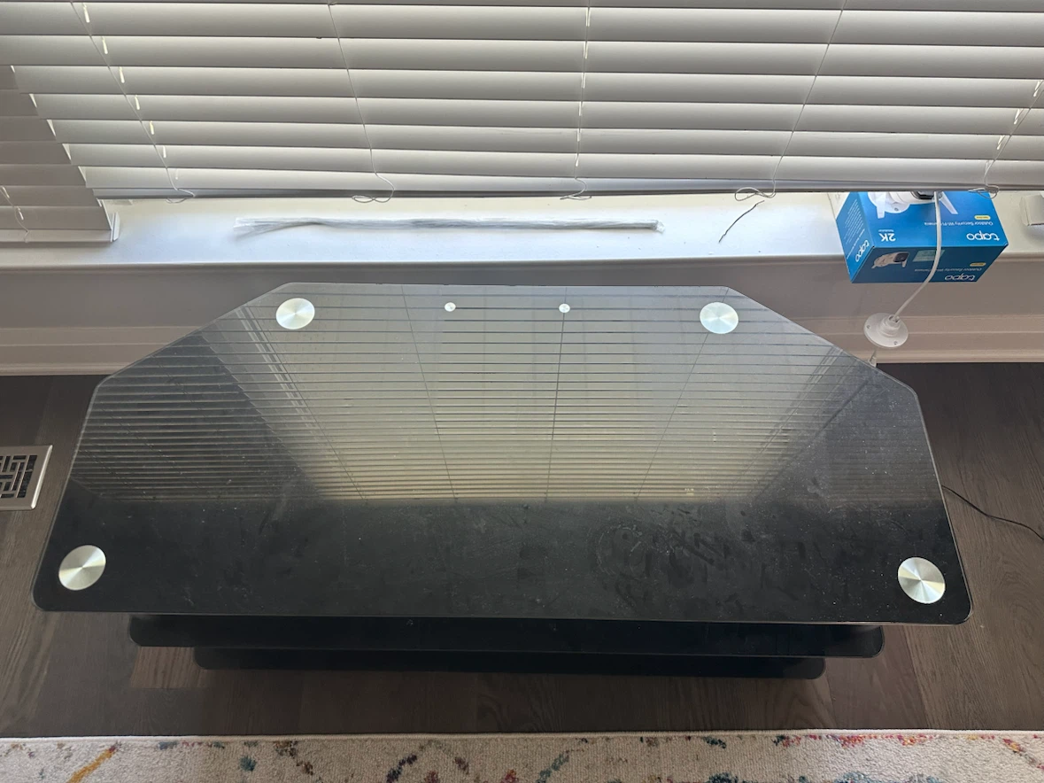 Glass TV stand - photo 2