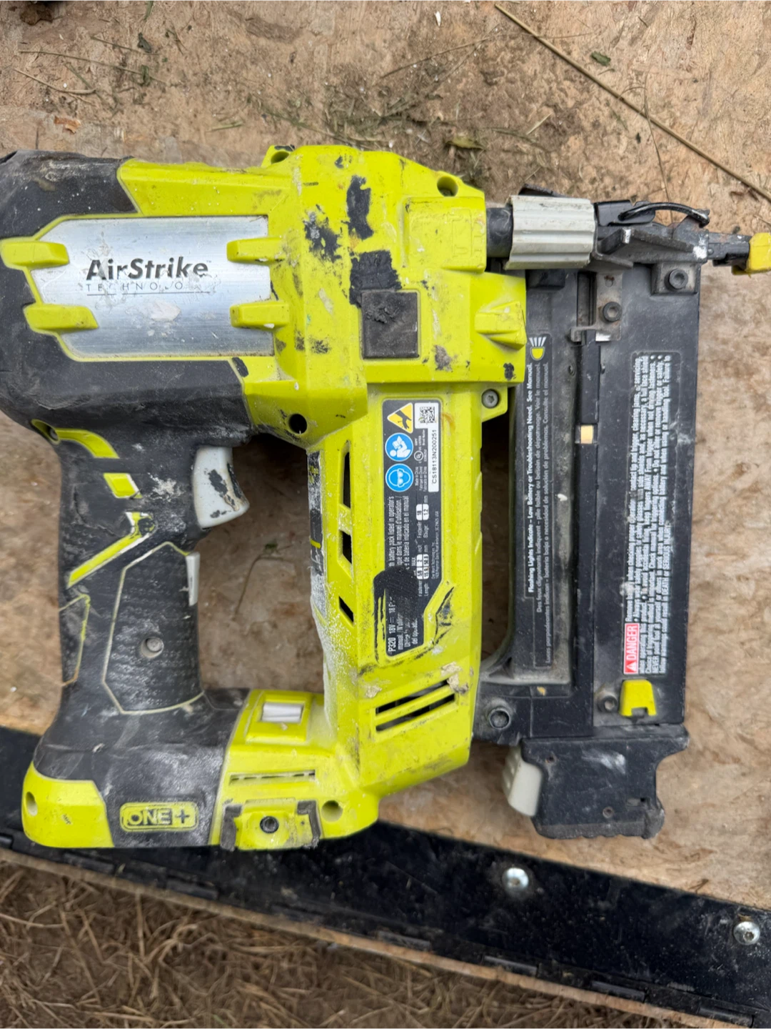 Ryobi AirStrike Cordless Nailer