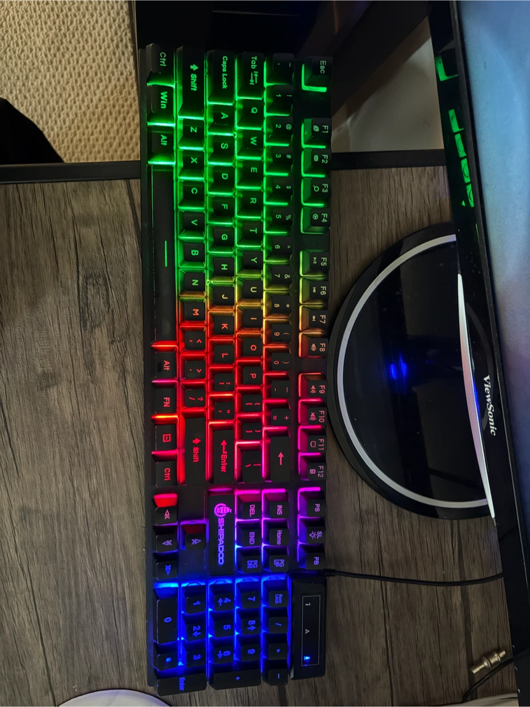 SHIPADOO Gaming Keyboard with RGB Backlighting