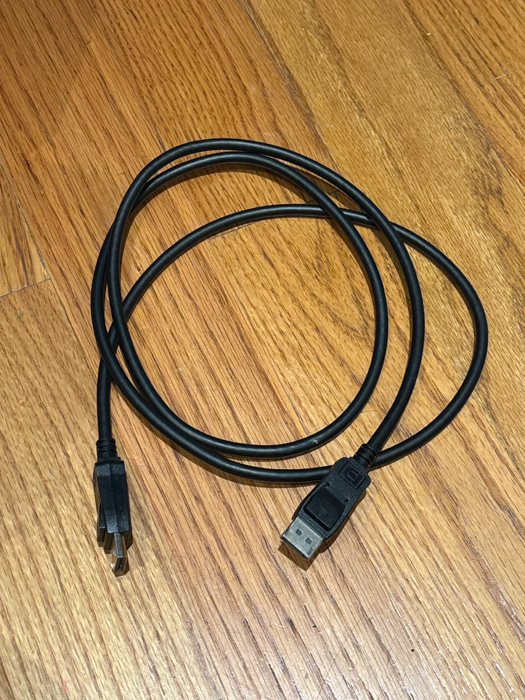 Black DisplayPort Cable
