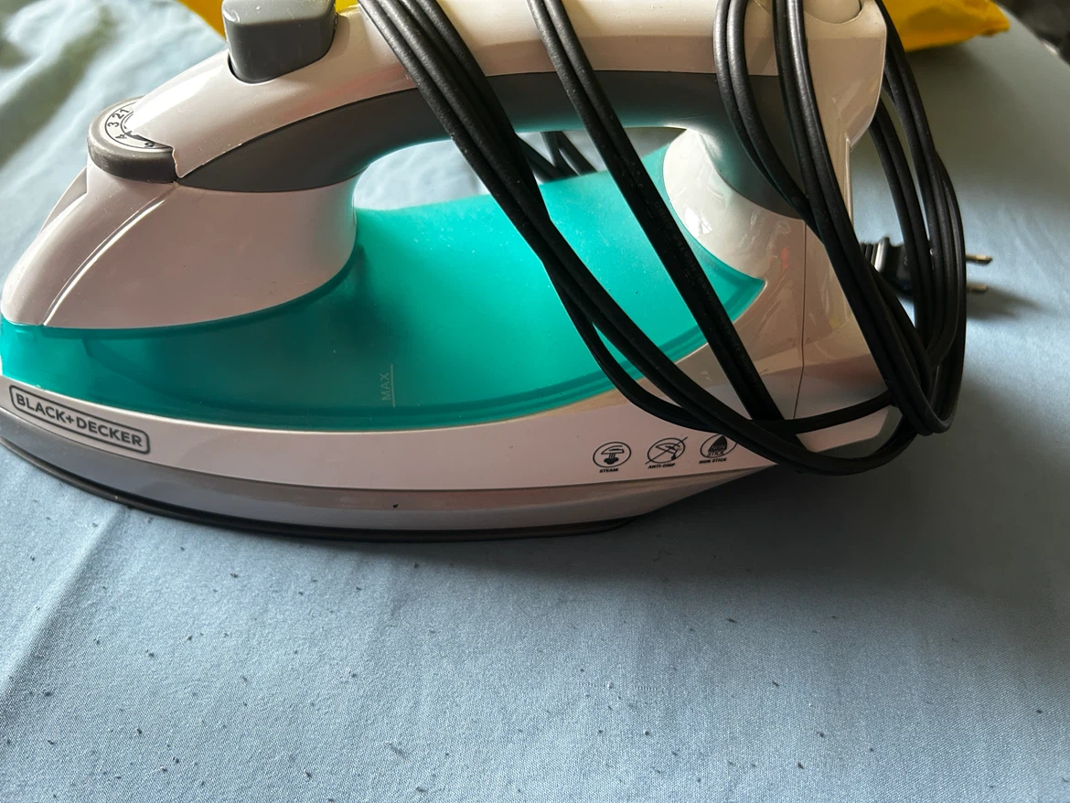 Black+Decker Steam Iron