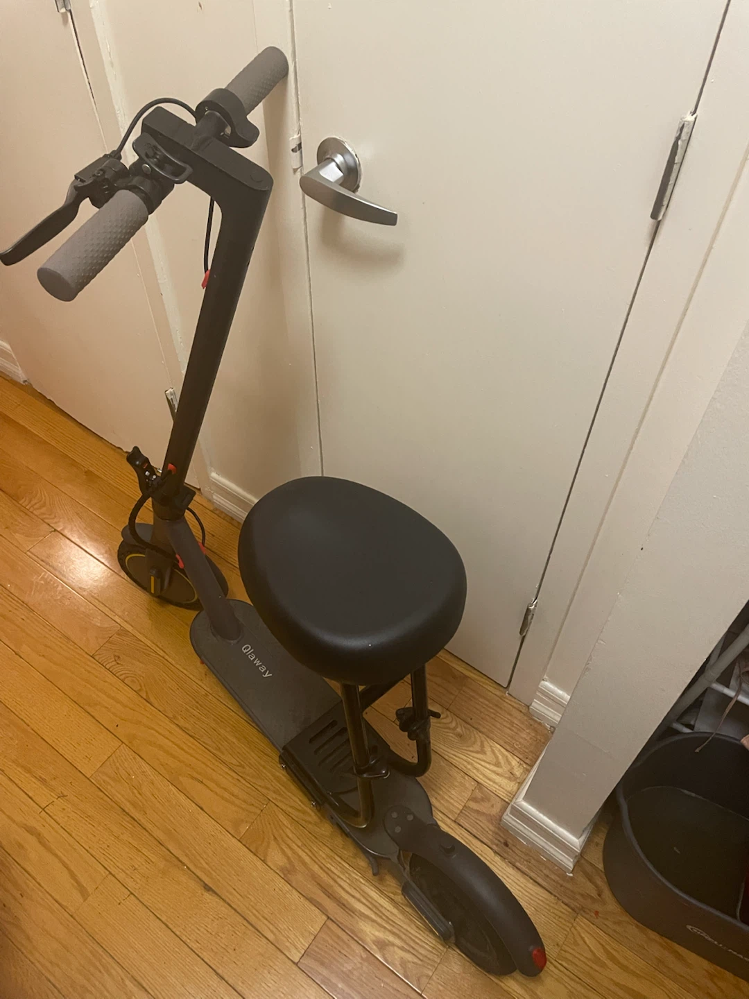 Gloway Electric Scooter with Seat