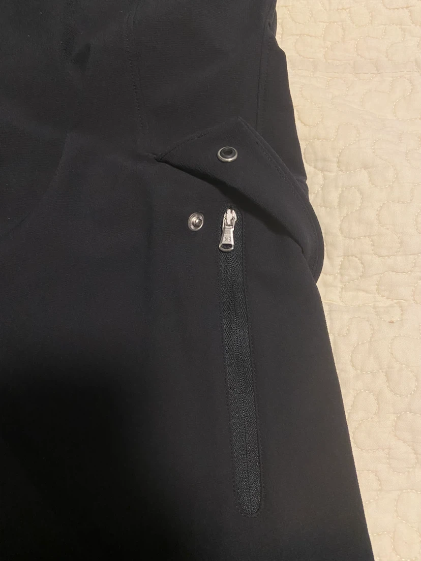 Under Armour Track Pants/Joggers - Medium - photo 3