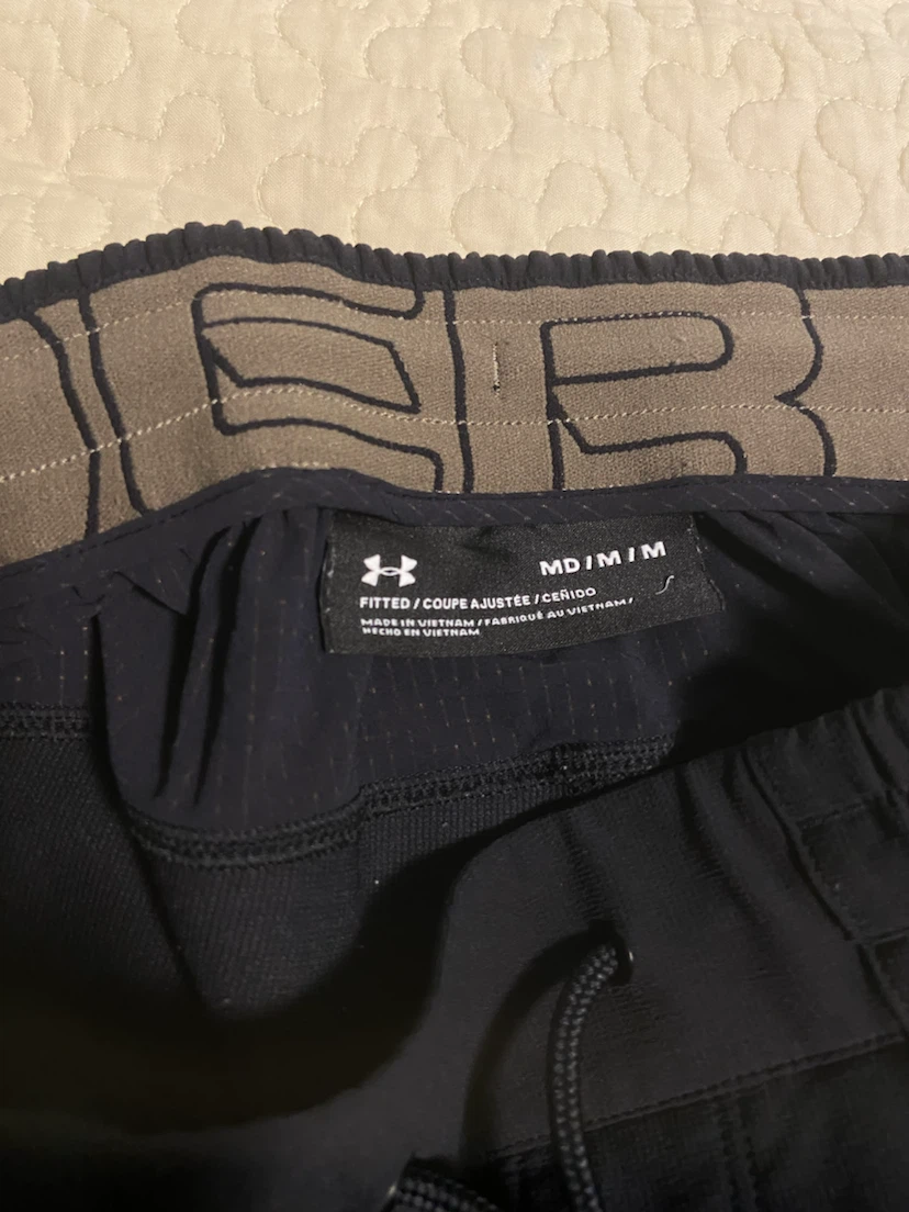Under Armour Track Pants/Joggers - Medium - photo 5