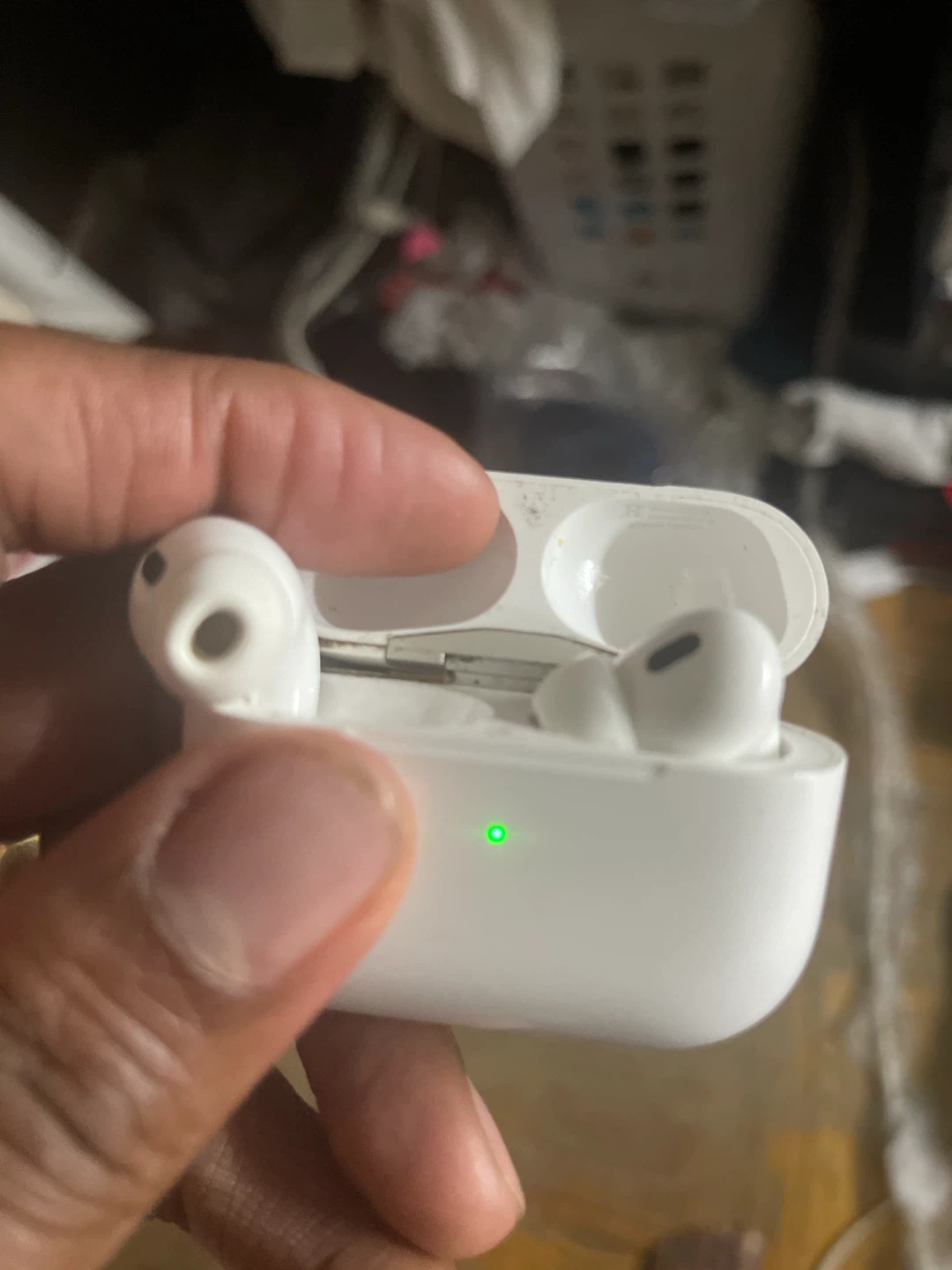 Apple AirPods Pro (2nd generation) - photo 3