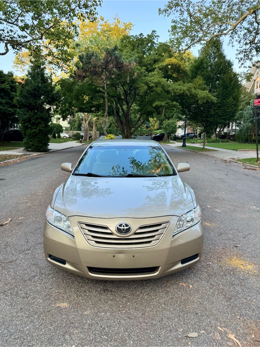 2007 Toyota Camry LE - photo 2