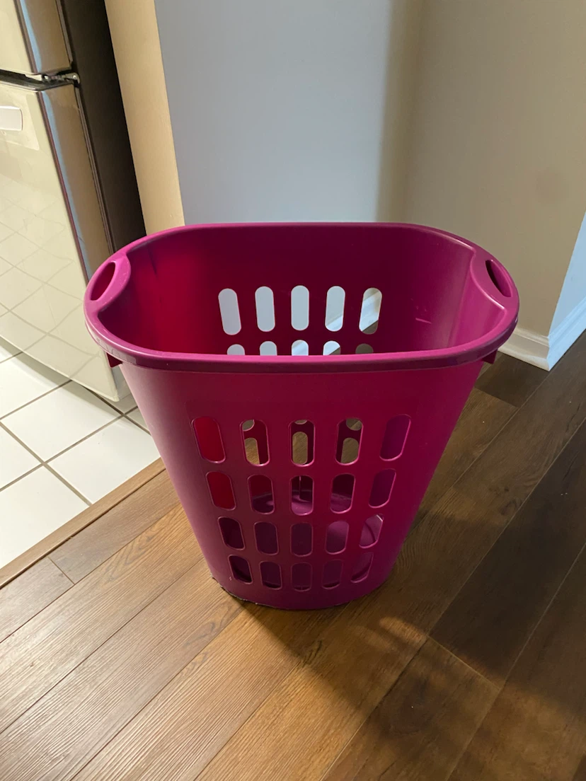 Pink Plastic Laundry Basket - photo 2