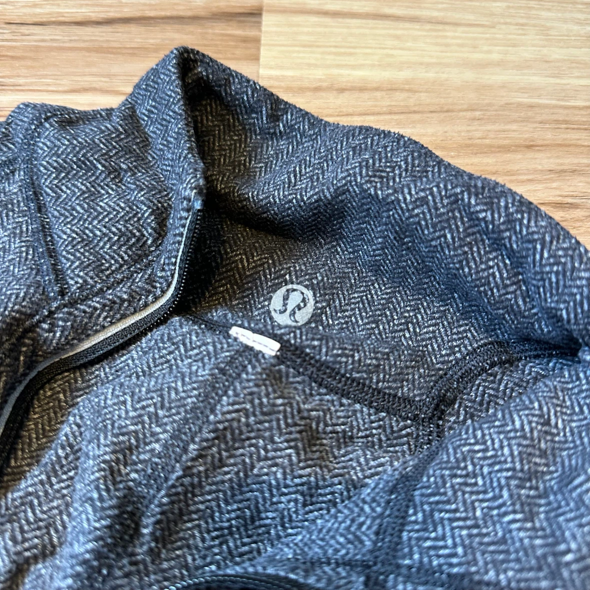Lululemon Athletica Long Sleeve Pullover - photo 3