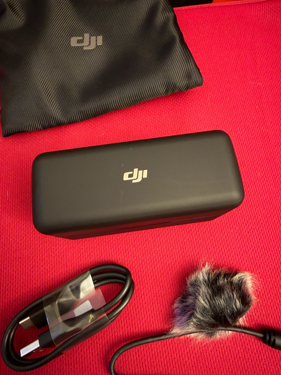 DJI Mic Wireless Microphone System Dual Mics - New - photo 3