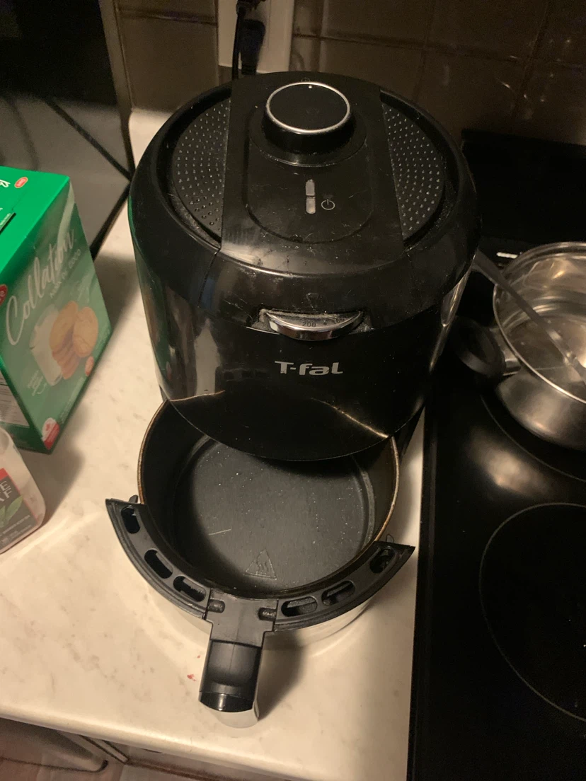 T-fal Air Fryer - photo 2