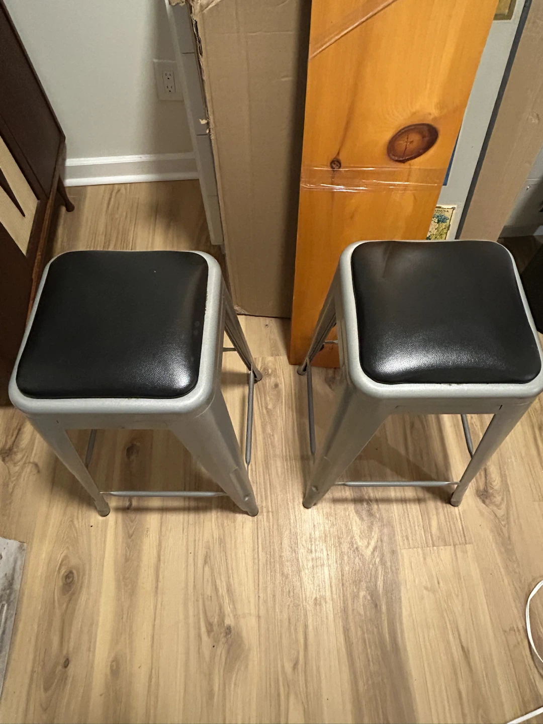 Set of 2 Metal Bar Stools with Black Cushions