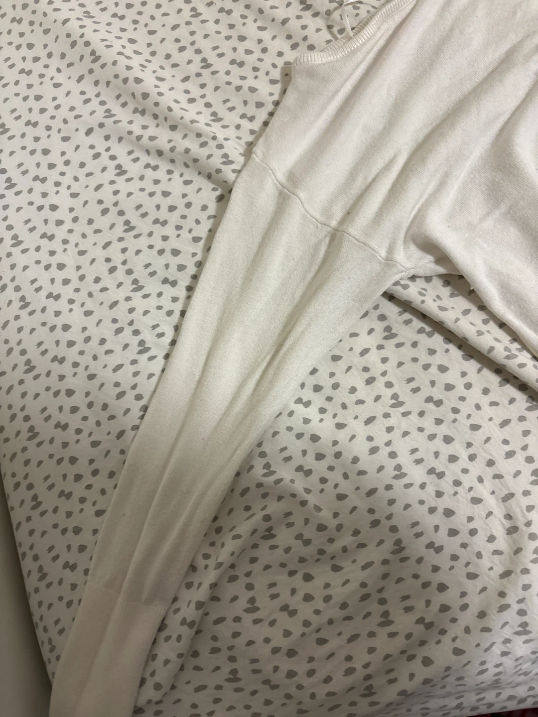 White long sleeve top off the shoulder and cropped - photo 4