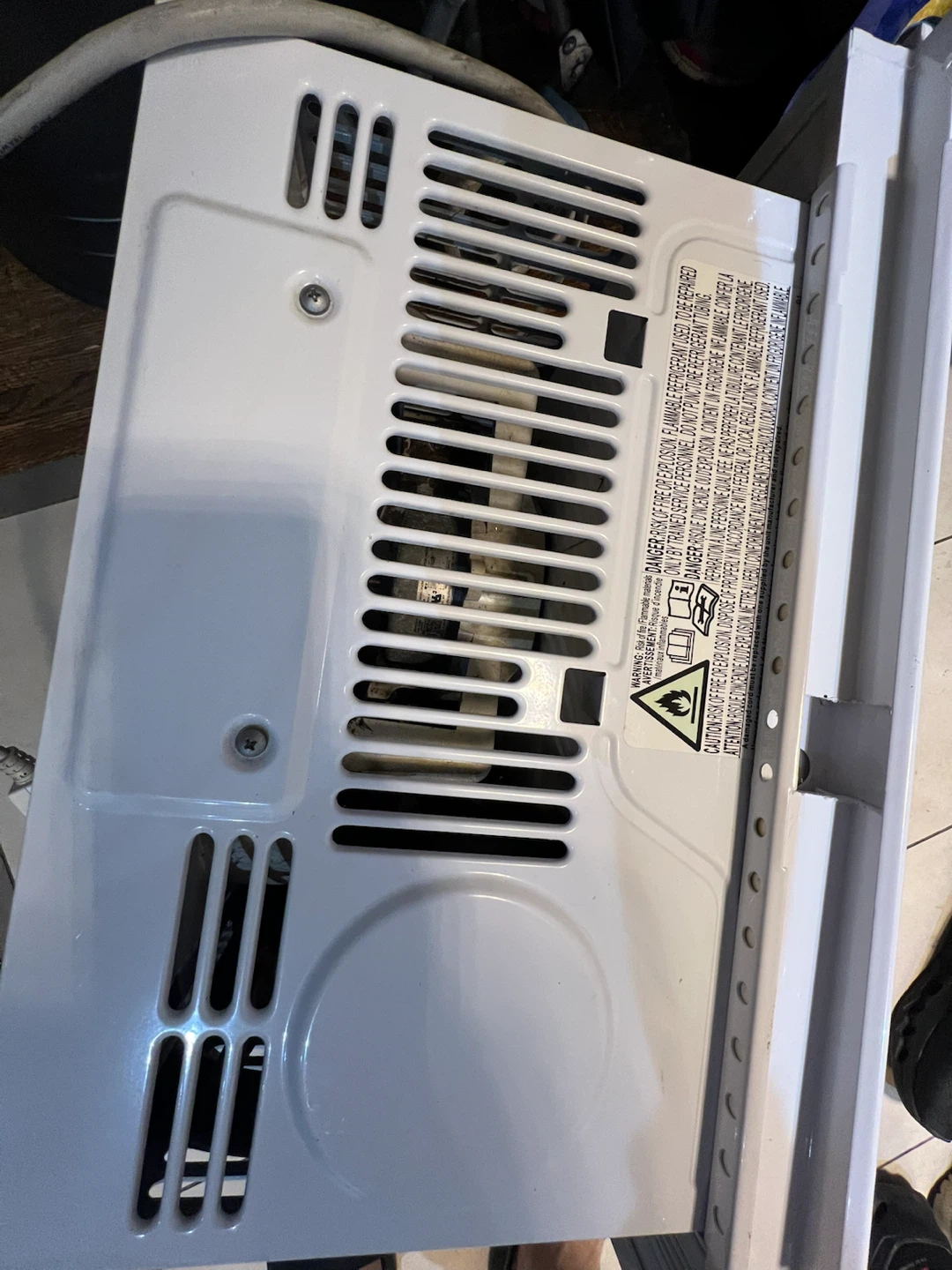 Sarasota Breeze Window Type Air Conditioner SBZ-5CM2 - photo 2